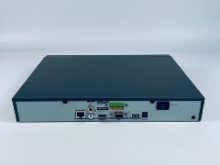 видеорегистратор DS-N332/2 задний план