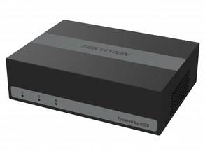 Гибридный регистратор Hiwatch с встроенным SSD DS-H108EGA(512GB)