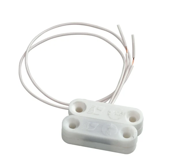 Извещатель охранный точечный магнитоконтактный ИО 102-14 белый (СМК-14)
